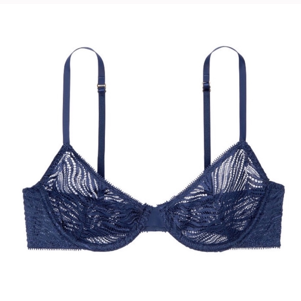 Luxe Lingerie-Victoria’s Secret Zebra Lace Bra